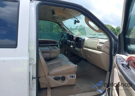 2006 Ford F-250 Lariat/Xl/Xlt from USA, damaged, VIN 1FTSW21P16EB54663